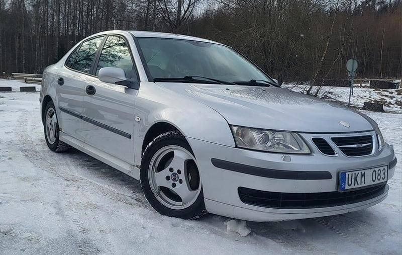 Begagnad 2005 Saab 9-3 | 16 900 kr (Bra pris) - Bild 1/4