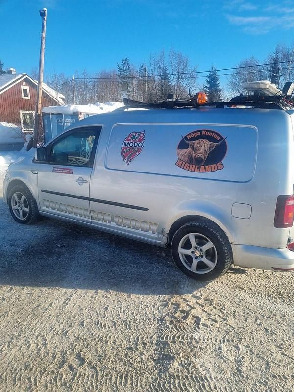 Begagnad VW Caddy Maxi 102 HK (75 kW) 2016 Minibuss