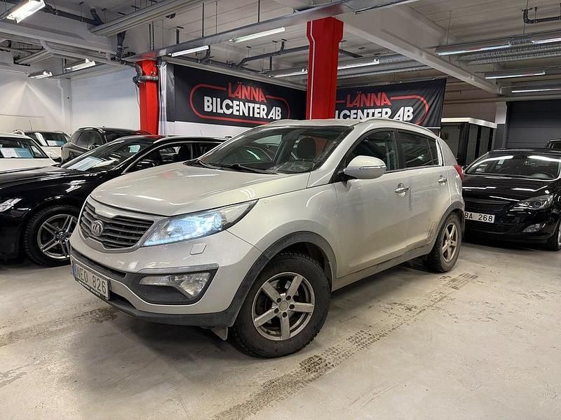 Grå Begagnad 2012 Kia Sportage EX SUV | 89 800 kr (Marknadspris) - Bild 1/4