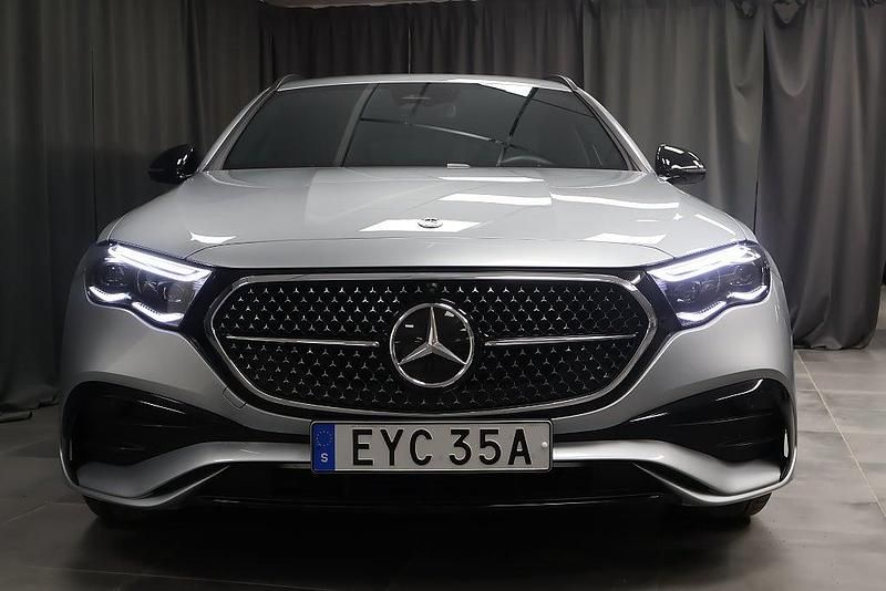 Begagnad Mercedes E300 Premium 313 HK (230 kW) 2025 Silver Kombi