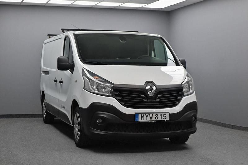 Vit Begagnad 2016 Renault Trafic Van | 109 800 kr (Bra pris) - Bild 1/4