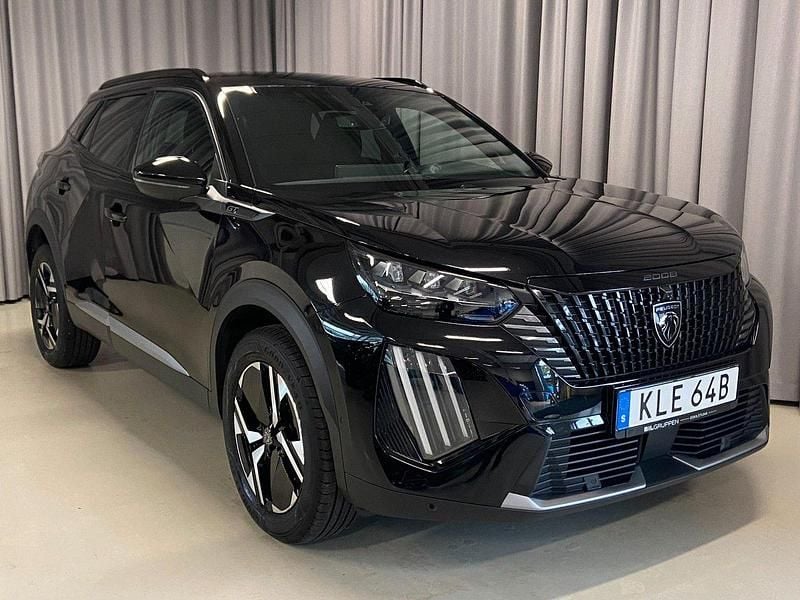 Svart Begagnad 2024 Peugeot 2008 GT SUV | 249 900 kr (Marknadspris) - Bild 1/3