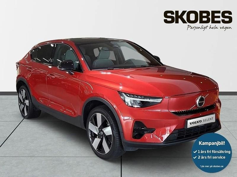 Röd Begagnad 2024 Volvo EC40 Core SUV | 439 000 kr (Marknadspris) - Bild 1/3