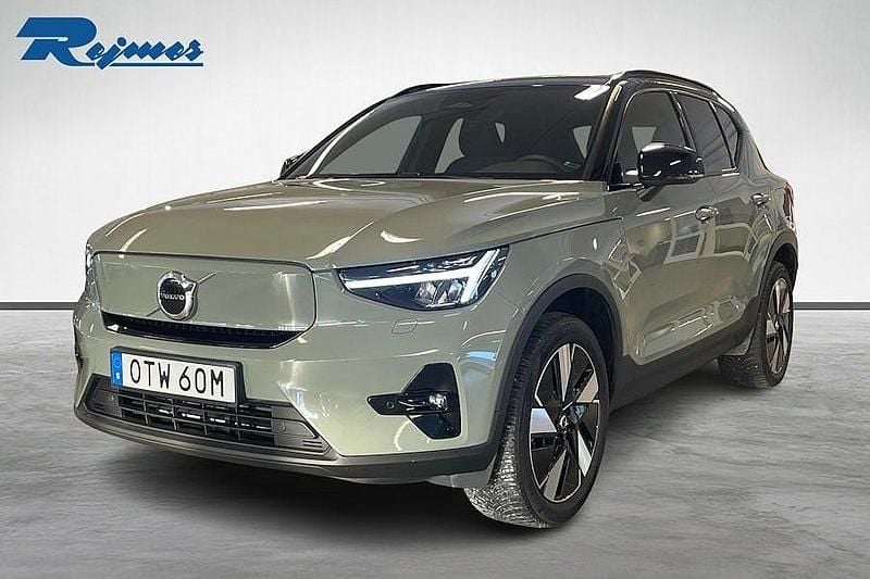 Begagnad Volvo EX40 Plus 188 kW (256 HK) 2024 Grön SUV