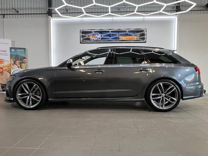 Begagnad Audi RS6 560 HK (411 kW) 2015 Grå Kombi