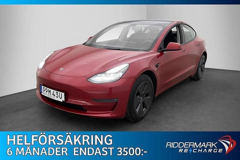 Röd Begagnad 2022 Tesla Model 3 Long Range AWD Sedan | 279 900 kr (Marknadspris) - Bild 1/4
