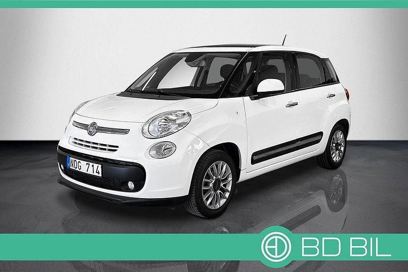 Vit Begagnad 2012 Fiat 500L Lounge Minibuss | 97 900 kr (Marknadspris) - Bild 1/3