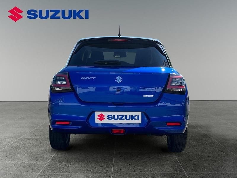 Begagnad Suzuki Swift 83 HK (61 kW) 2024 Blå Halvkombi