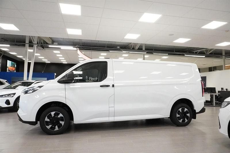 Begagnad Ford E-Transit 2026 Vit Van