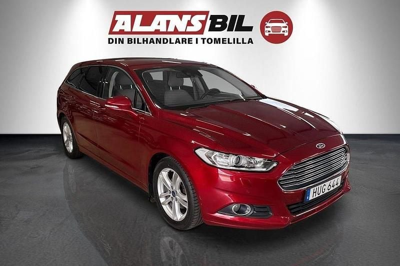 Röd Begagnad 2015 Ford Mondeo Trend Kombi | 87 000 kr - Bild 1/4