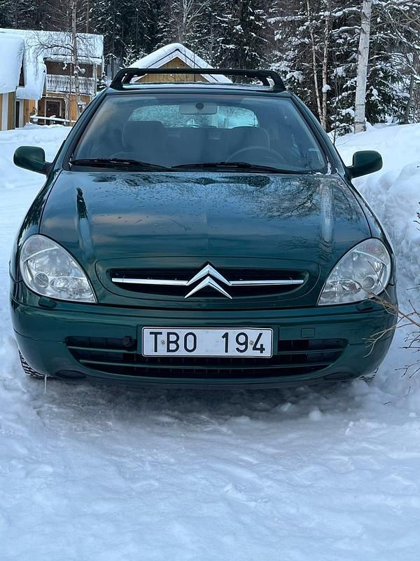 Begagnad Citroën Xsara 109 HK (80 kW) 2002 Mörkgrön