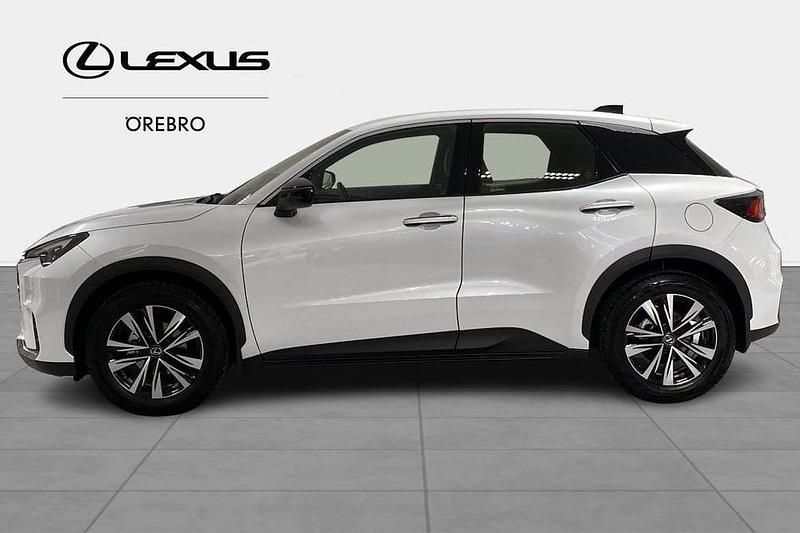 Begagnad Lexus LBX 137 HK (100 kW) 2024 Vit SUV