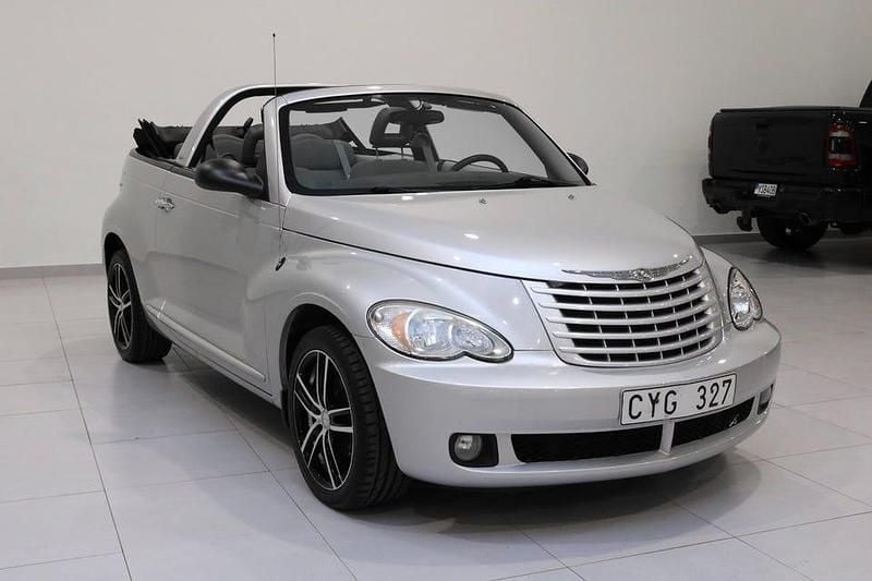 Ljusgrå Begagnad 2008 Chrysler PT Cruiser Cab | 59 900 kr (Lite dyr) - Bild 1/4