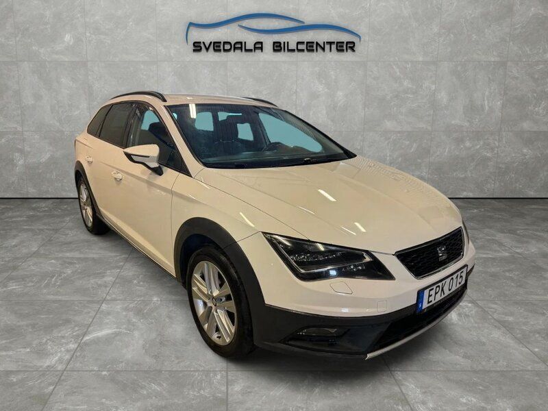 Vit Begagnad 2015 Seat Leon X-Perience Kombi | 124 000 kr (Marknadspris) - Bild 1/4