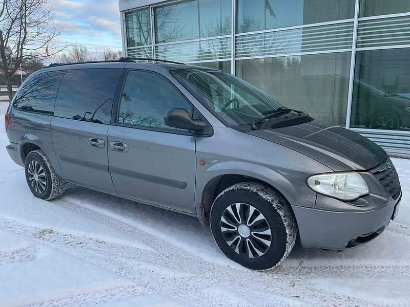 Begagnad Chrysler Grand Voyager 174 HK (127 kW) 2007 Minibuss