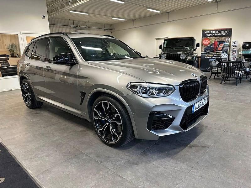 Grå Begagnad 2019 BMW X3 Competition Edition SUV | 589 900 kr (Marknadspris) - Bild 1/4