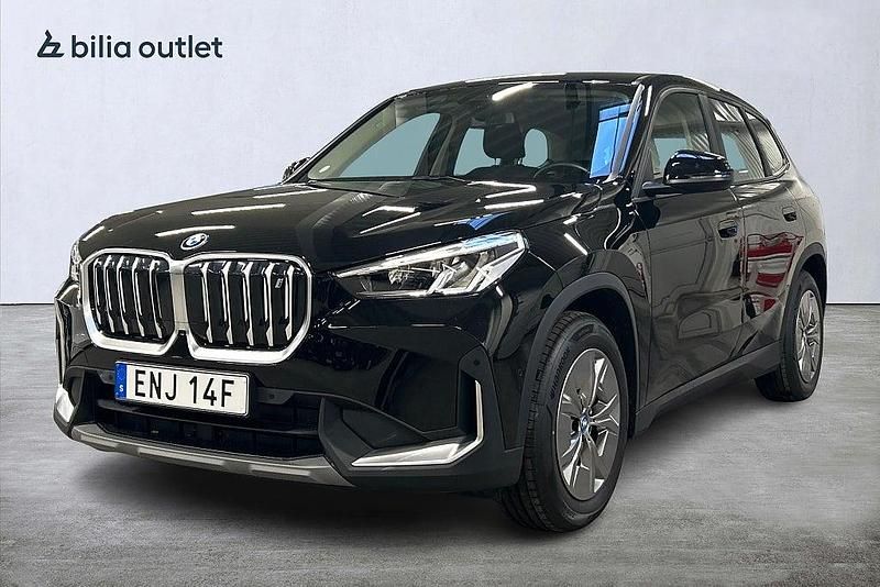 Begagnad BMW iX1 225 kW (306 HK) 2023 Svart SUV