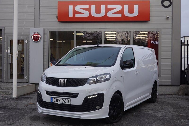 Vit (blandat) Begagnad 2022 Fiat e-Scudo Minibuss | 498 750 kr - Bild 1/4