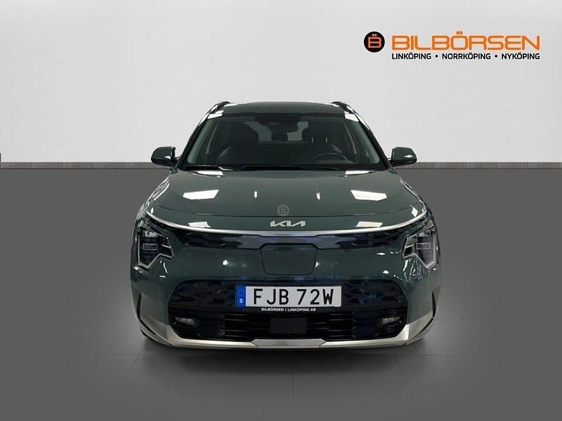 Begagnad Kia e-Niro 150 kW (204 HK) 2022 /cge/ cityscape green m SUV