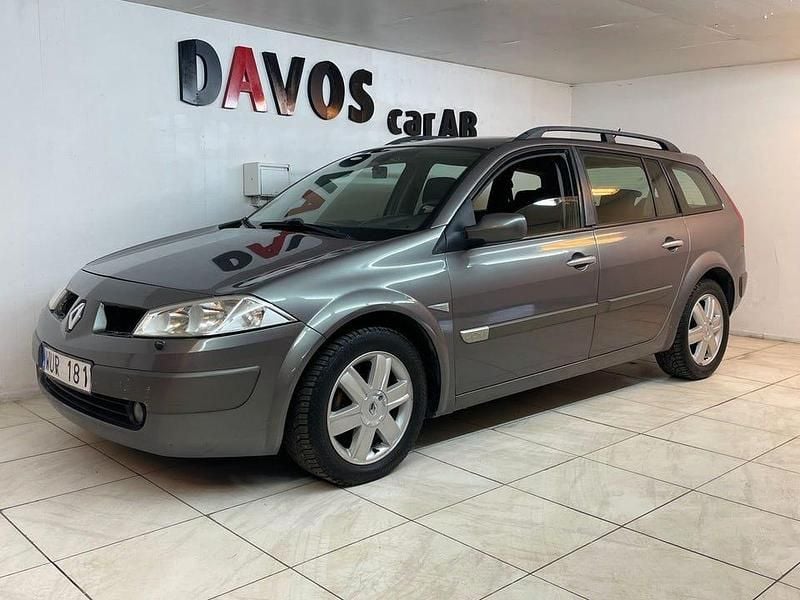 Mörkgrå Begagnad 2005 Renault Mégane GrandTour Kombi | 26 900 kr (Lite dyr) - Bild 1/4