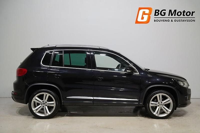Begagnad VW Tiguan R-line 177 HK (130 kW) 2014 Svart SUV