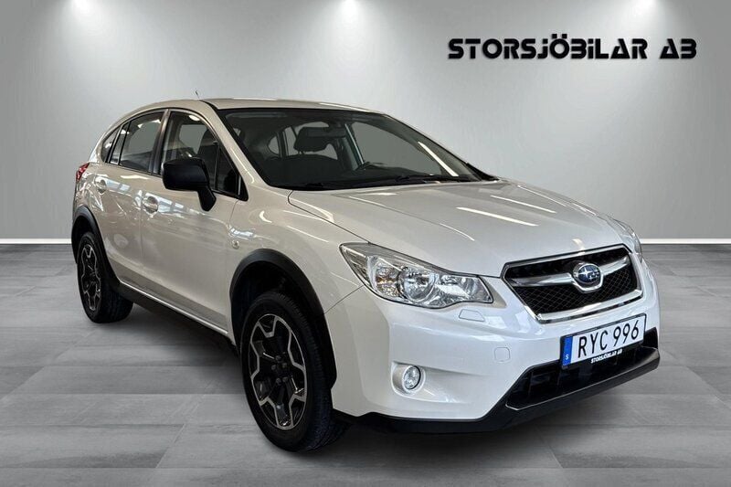 Vit Begagnad 2014 Subaru XV SUV | 156 000 kr (Marknadspris) - Bild 1/4