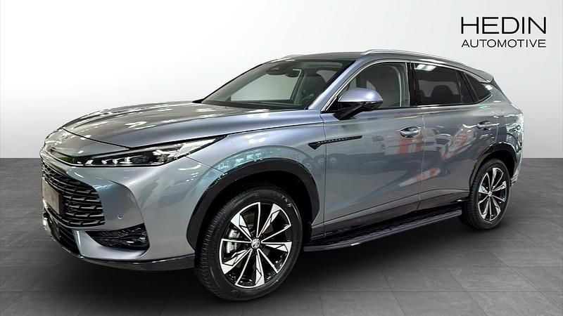 Grå (grey) Ny 2025 MG HS Luxury SUV | 447 990 kr (Marknadspris) - Bild 1/4