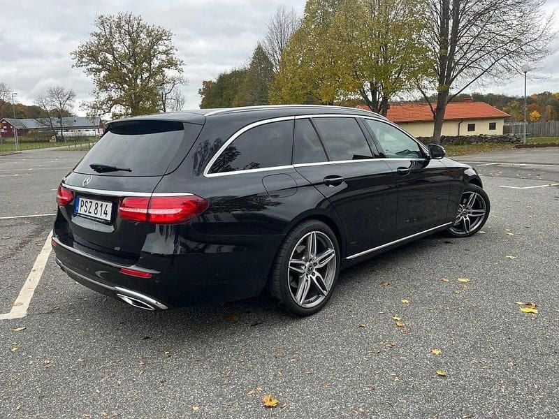 Begagnad Mercedes E220 Avantgarde 194 HK (142 kW) 2018 Kombi
