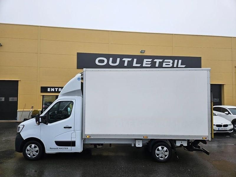 Begagnad Renault Master 163 HK (119 kW) 2021 Vit Minibuss