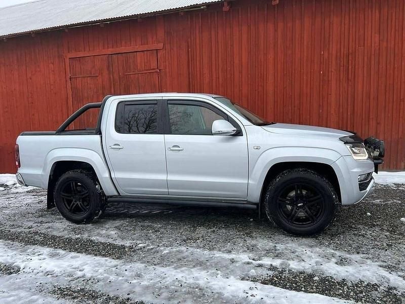 Begagnad VW Amarok 224 HK (164 kW) 2017 Silver Pickup