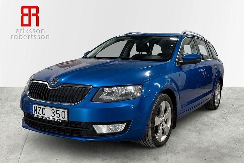 Blå Begagnad 2014 Skoda Octavia Kombi | 139 900 kr (Lite dyr) - Bild 1/4