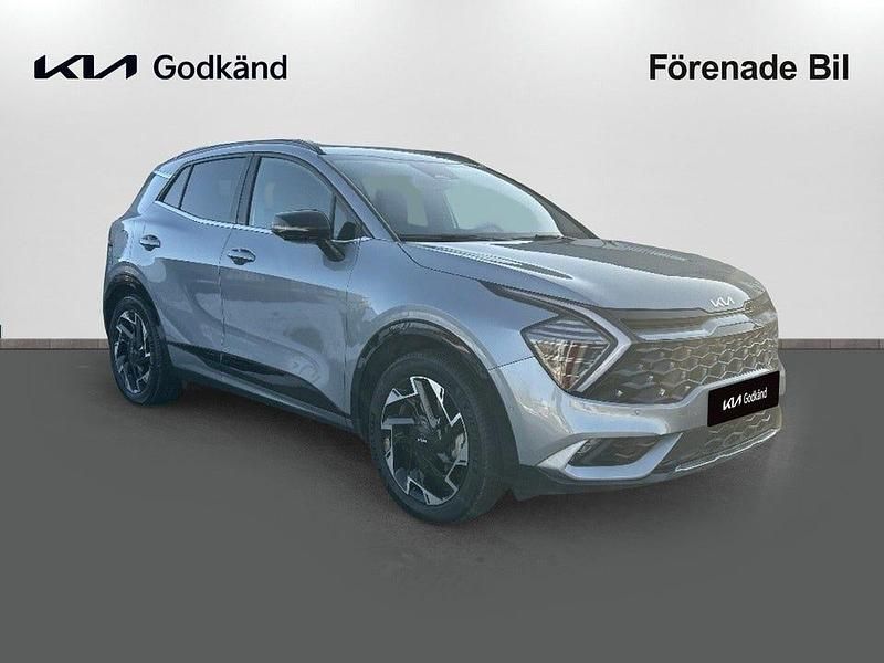 Begagnad Kia Sportage GT-Line 265 HK (194 kW) 2022 Experience green& black pearl SUV