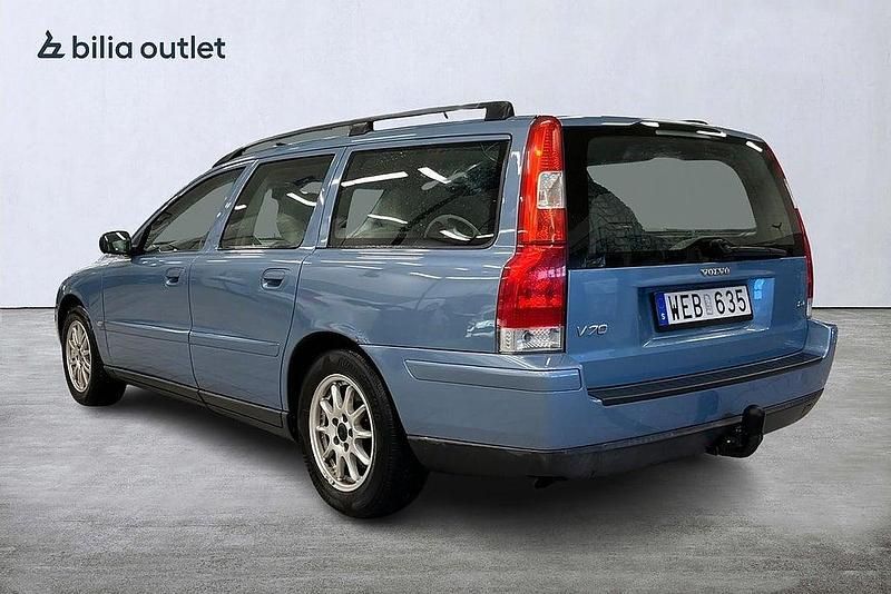 Begagnad Volvo V70 2005 Blå Kombi