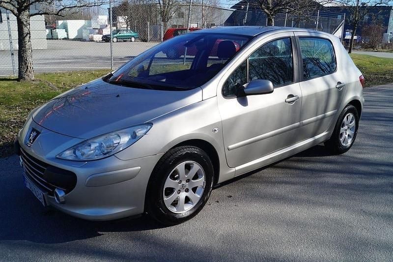 Begagnad Peugeot 307 109 HK (80 kW) 2007 Grå Halvkombi