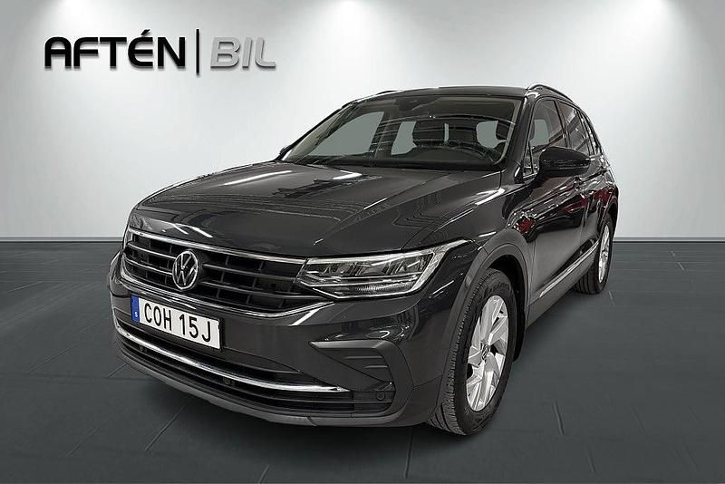 Begagnad VW Tiguan 150 HK (110 kW) 2022 Grå SUV