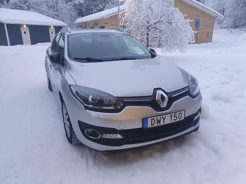 Begagnad 2015 Renault Mégane III | 95 000 kr (Dyr) - Bild 1/4
