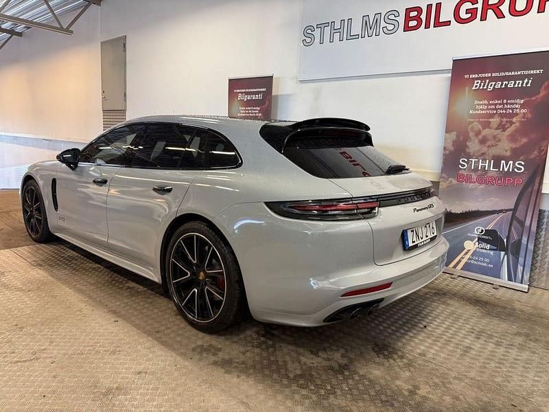 Begagnad Porsche Panamera GTS Sport Turismo 460 HK (338 kW) 2019 Vit Sedan