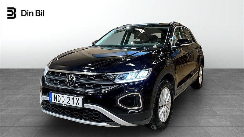 Deep black pearl Begagnad 2022 VW T-Roc SUV | 219 900 kr (Marknadspris) - Bild 1/4