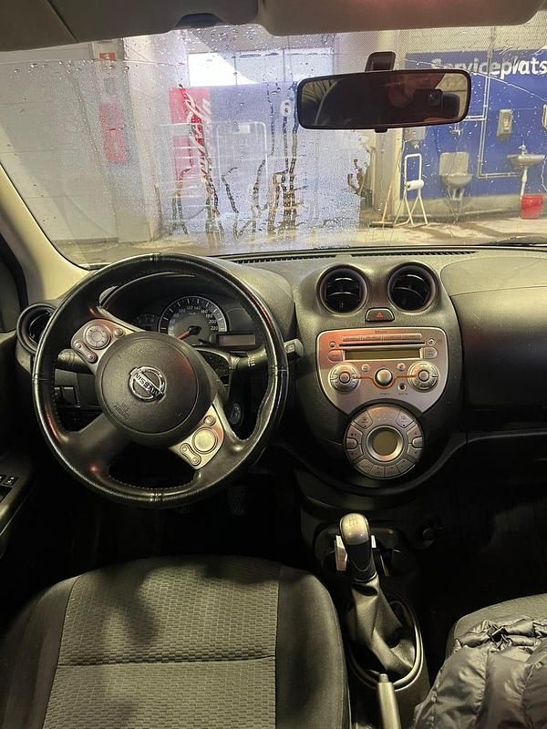 Begagnad Nissan Micra 80 HK (58 kW) 2011 Halvkombi