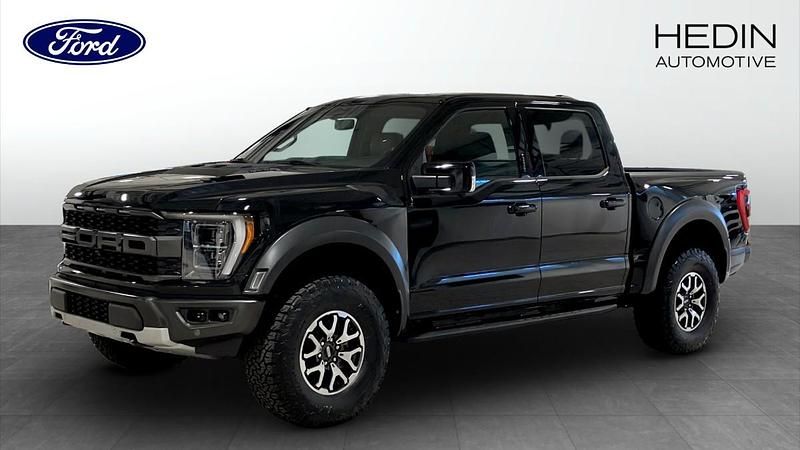 Svart Begagnad 2023 Ford F-150 Raptor Pickup | 995 000 kr (Marknadspris) - Bild 1/4