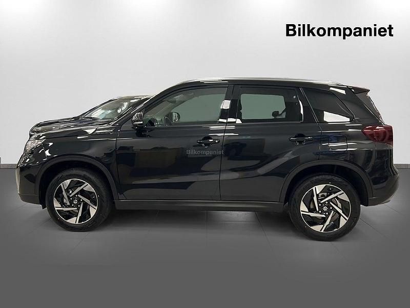 Ny Suzuki Vitara 81 HK (59 kW) 2026 Svart SUV