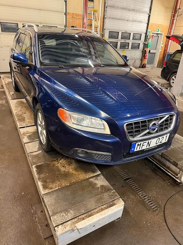 Begagnad Volvo V70 215 HK (158 kW) 2012 Kombi