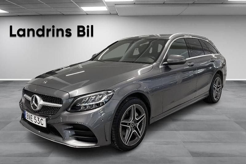 Grå Begagnad 2019 Mercedes C220 AMG line Kombi | 269 900 kr (Marknadspris) - Bild 1/4
