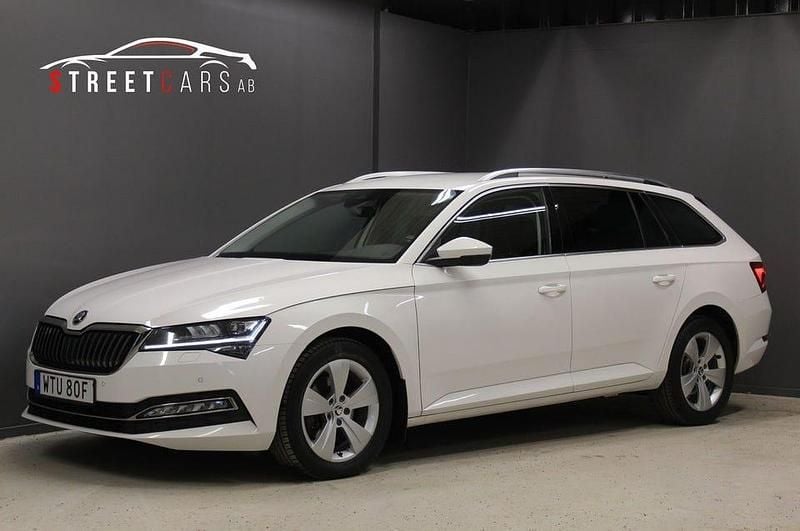 Vit Begagnad 2020 Skoda Superb Business Line Kombi | 229 900 kr (Bra pris) - Bild 1/4