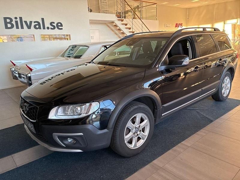 Svart Begagnad 2015 Volvo XC70 Momentum SUV | 210 000 kr (Marknadspris) - Bild 1/4