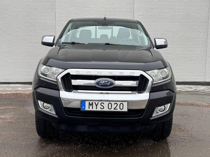 Begagnad Ford Ranger 160 HK (117 kW) 2016 Svart Pickup