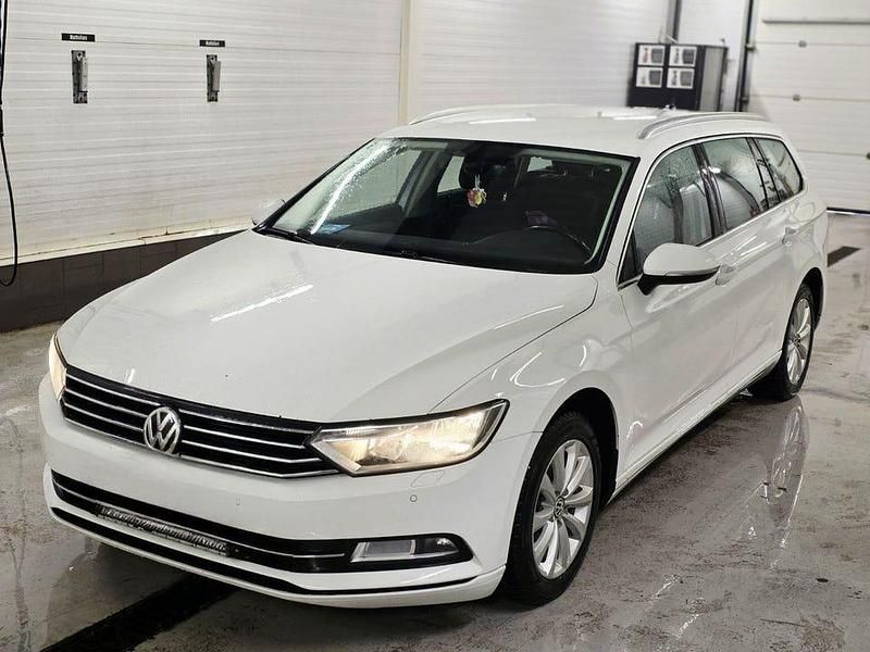 Begagnad 2018 VW Passat | 95 000 kr (Lite dyr) - Bild 1/4