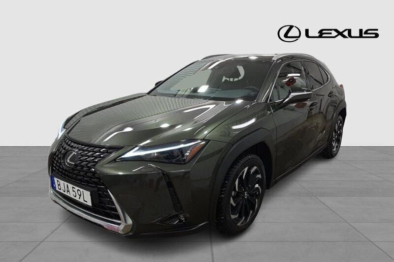 Grön Begagnad 2023 Lexus UX 250h Sport Design Packet SUV | 349 900 kr (Marknadspris) - Bild 1/4