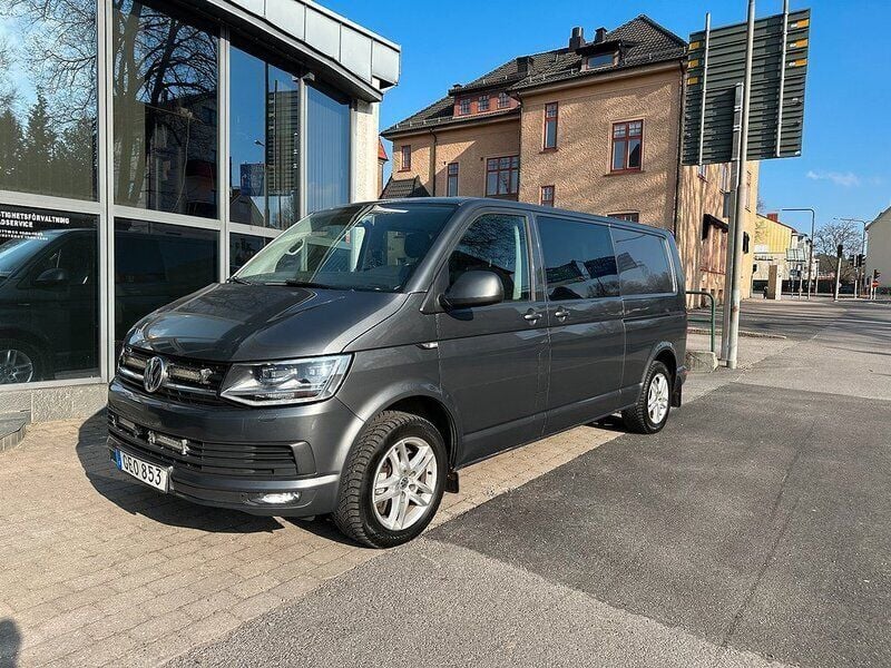 Grå Begagnad 2019 VW T6.1 Van | 339 900 kr (Bra pris) - Bild 1/4