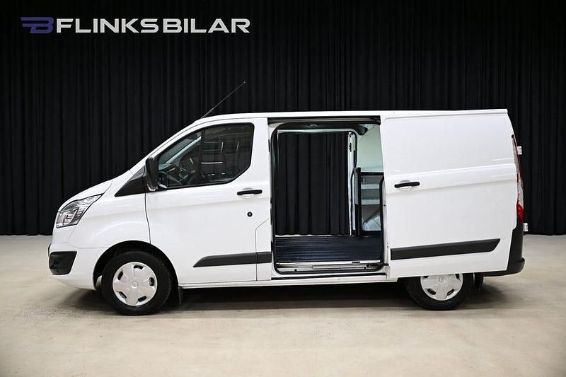 Begagnad Ford Transit Custom 131 HK (96 kW) 2017 Vit